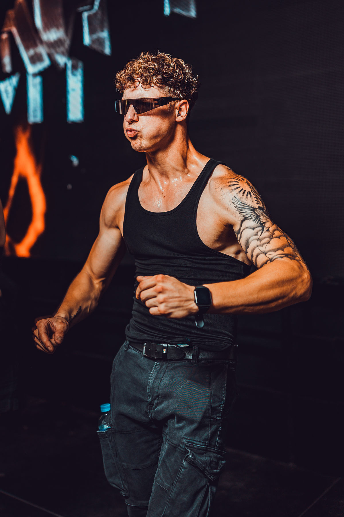 Loading... just a sec